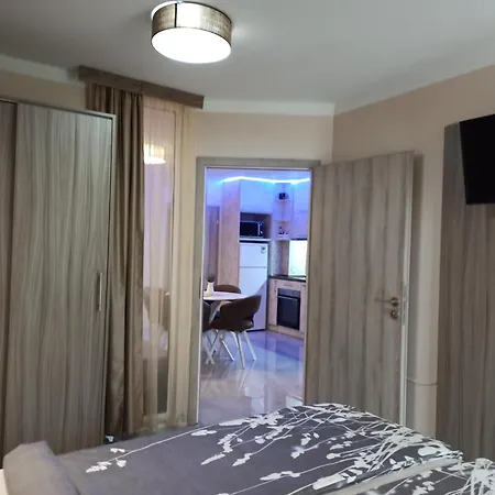 Apartment Azalia Sandanski